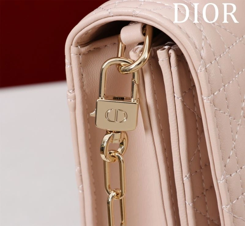 Trendsetting Christian Dior Other Bags 63962