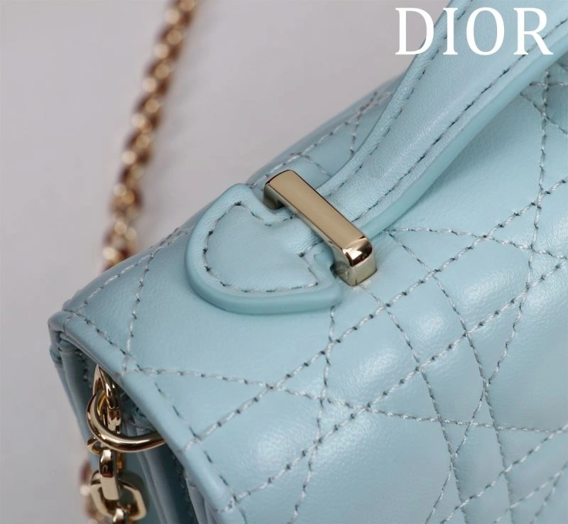 Vibrant Christian Dior Other Bags 63942