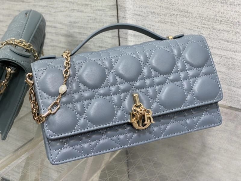 Christian Dior Other Bags Durable 63938