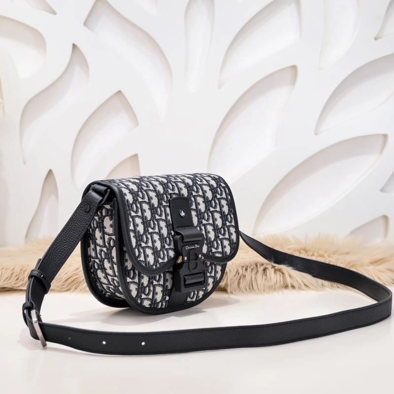 Contemporary Christian Dior Other Bags 77066