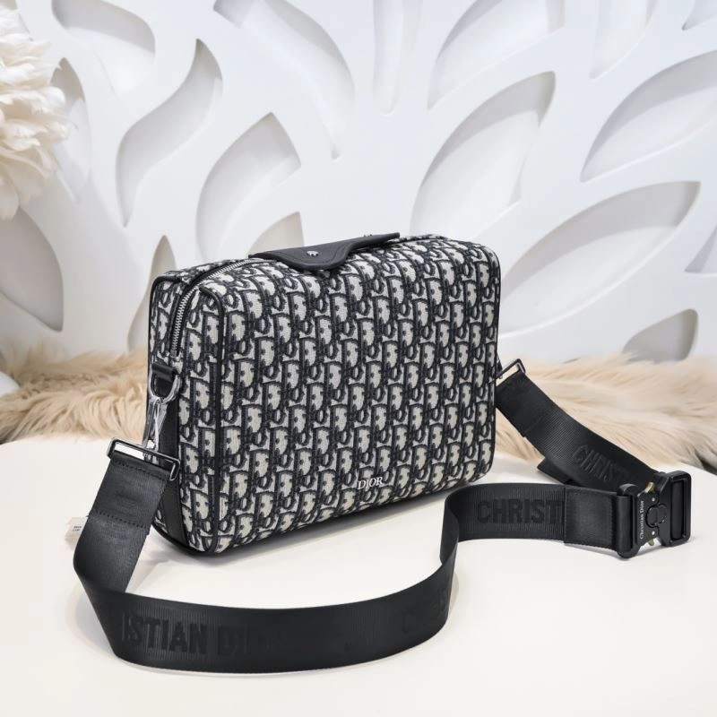 Lightweight Christian Dior Other Bags 77064