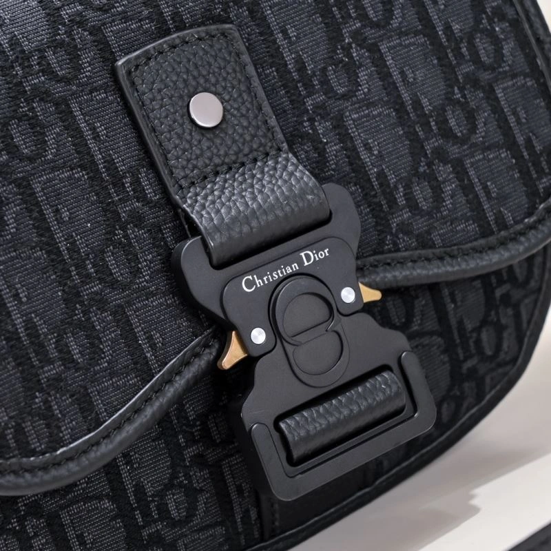 Trendy Christian Dior Other Bags 77065