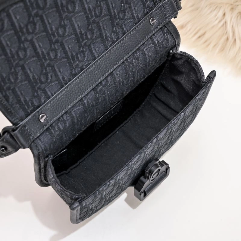 Trendy Christian Dior Other Bags 77065