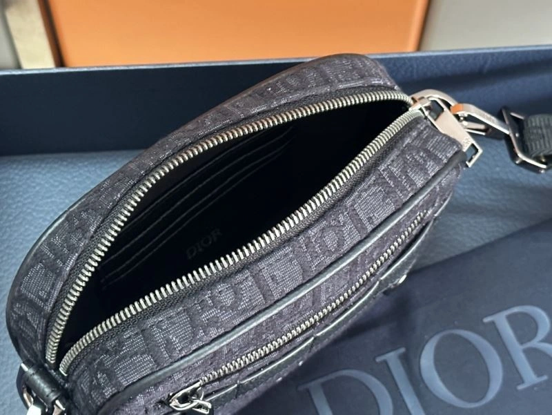 Resilient Christian Dior Other Bags 76919