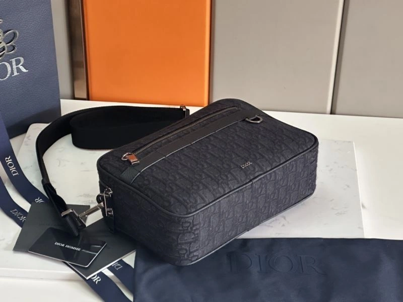 Lightweight Christian Dior Other Bags 76910