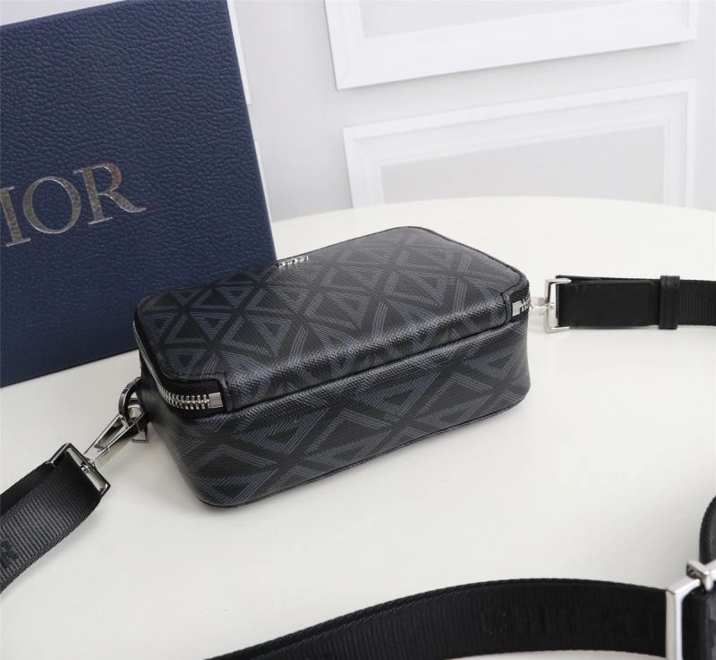Snug Christian Dior Other Bags 74268