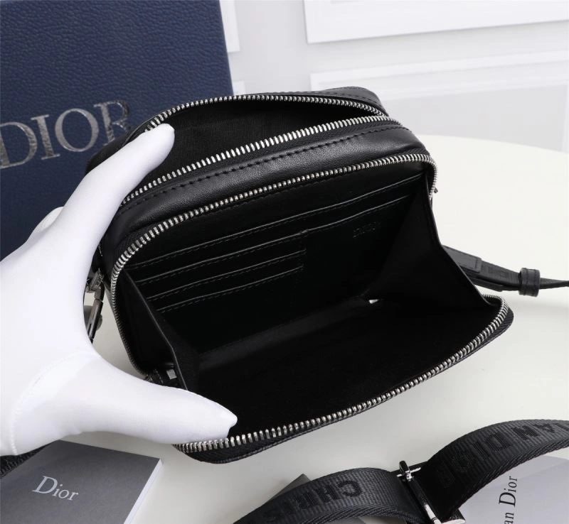 Snug Christian Dior Other Bags 74268