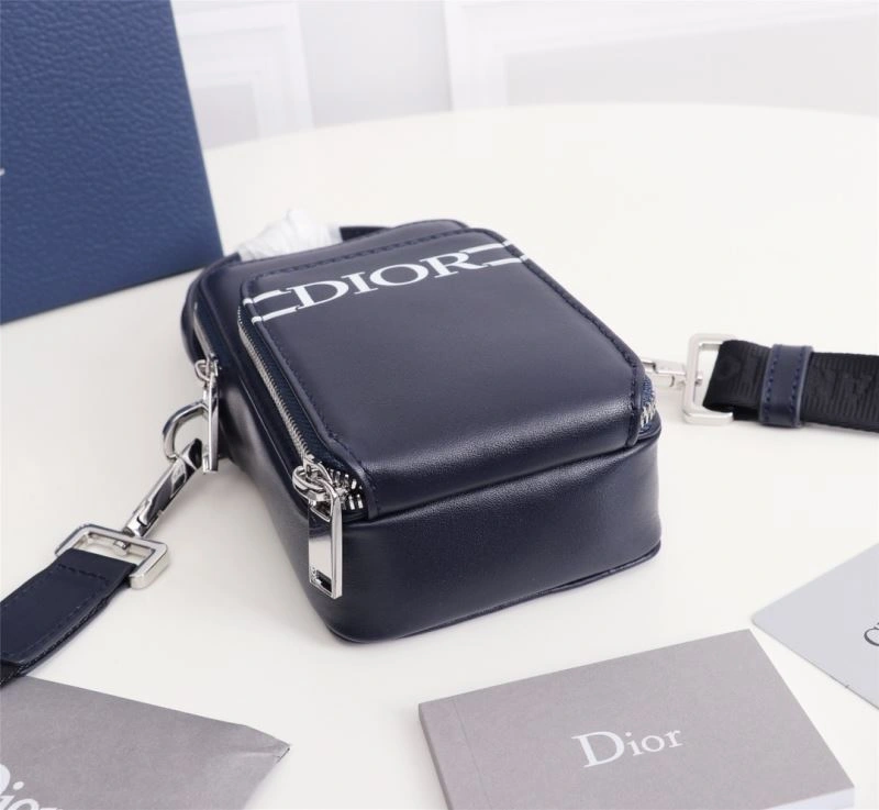 Vibrant Christian Dior Other Bags 74260