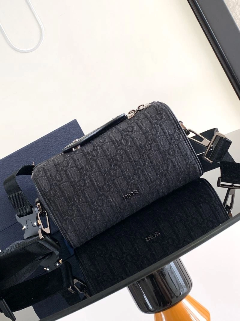 Resilient Christian Dior Other Bags 74239