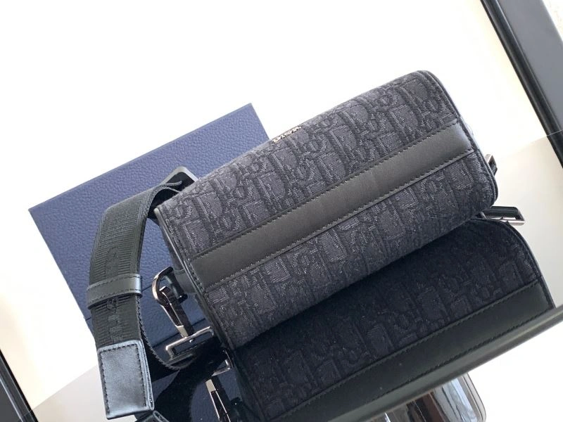 Resilient Christian Dior Other Bags 74239