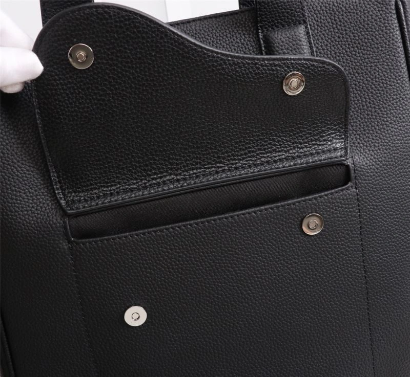 Reliable Christian Dior Other Bags 74237