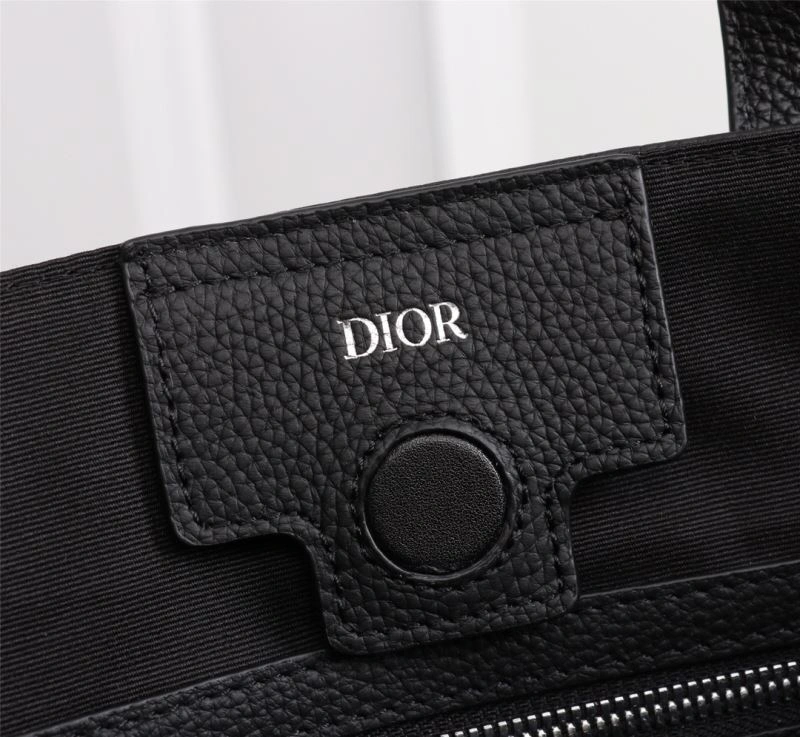 Reliable Christian Dior Other Bags 74237