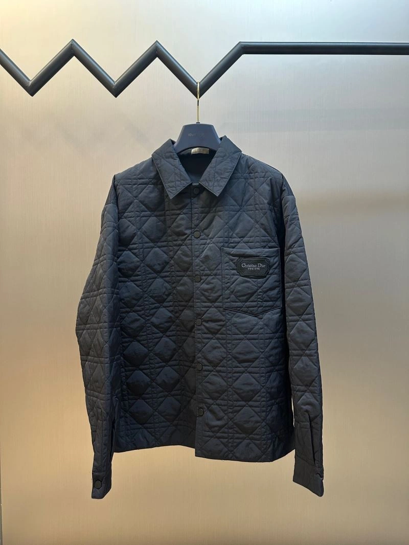 Efficient Christian Dior Outwear 117524