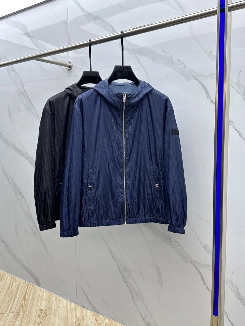 ComfortFit Christian Dior Outwear 117804