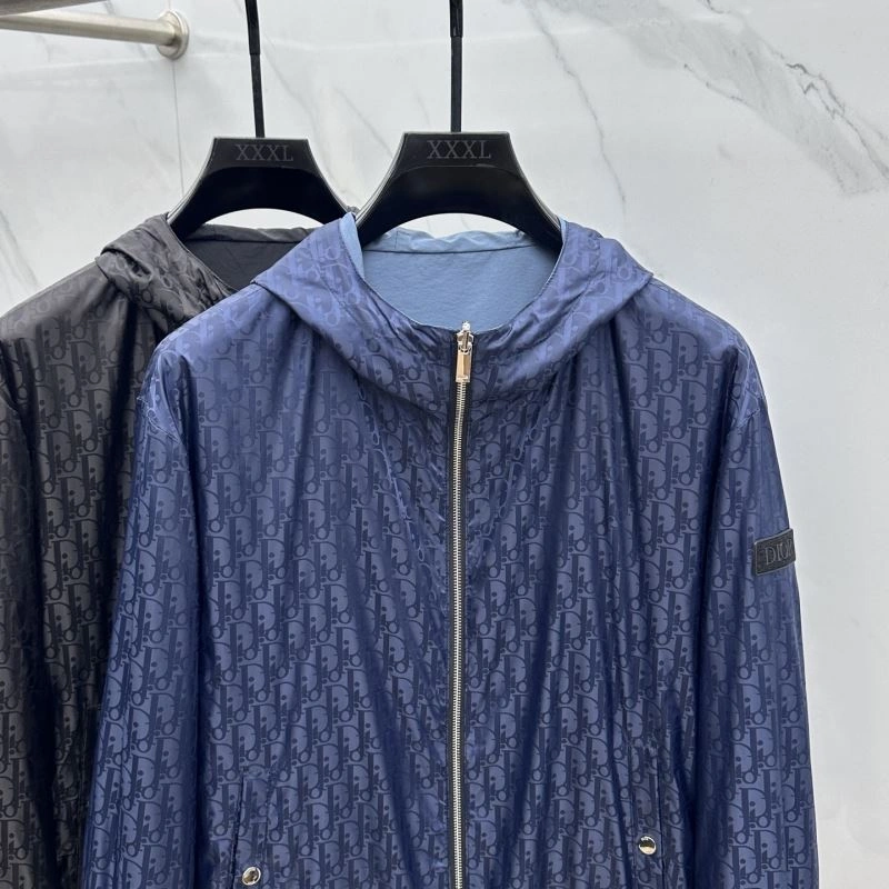 ComfortFit Christian Dior Outwear 117804