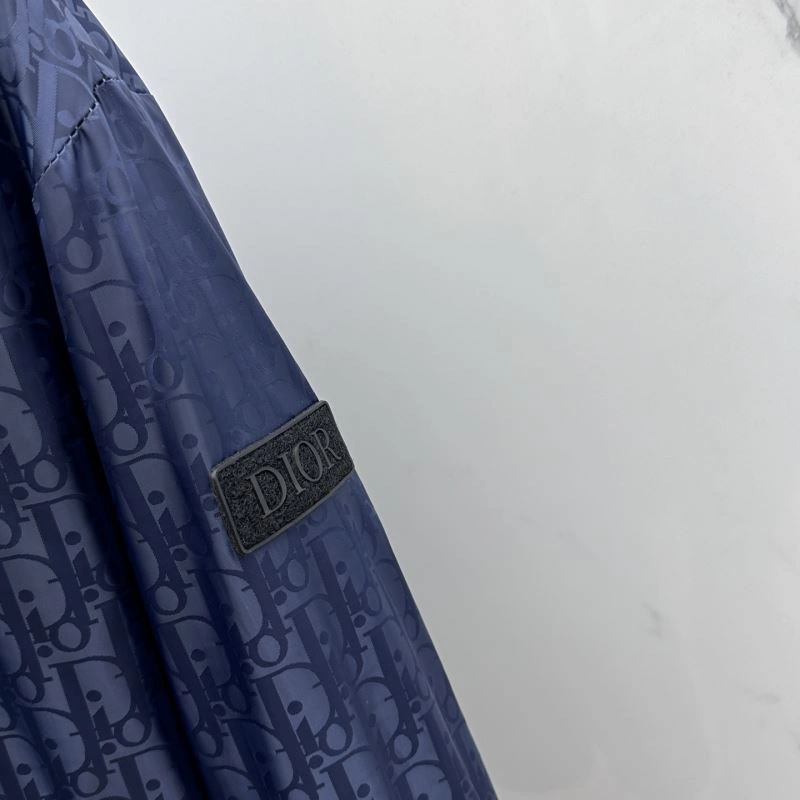 ComfortFit Christian Dior Outwear 117804