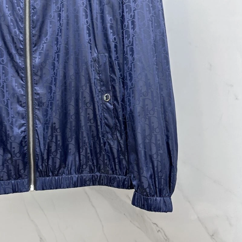 ComfortFit Christian Dior Outwear 117804