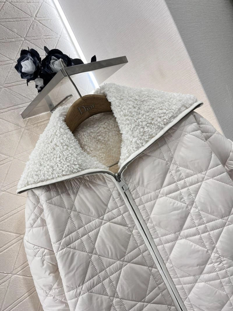 TravelReady Christian Dior Outwear 117927