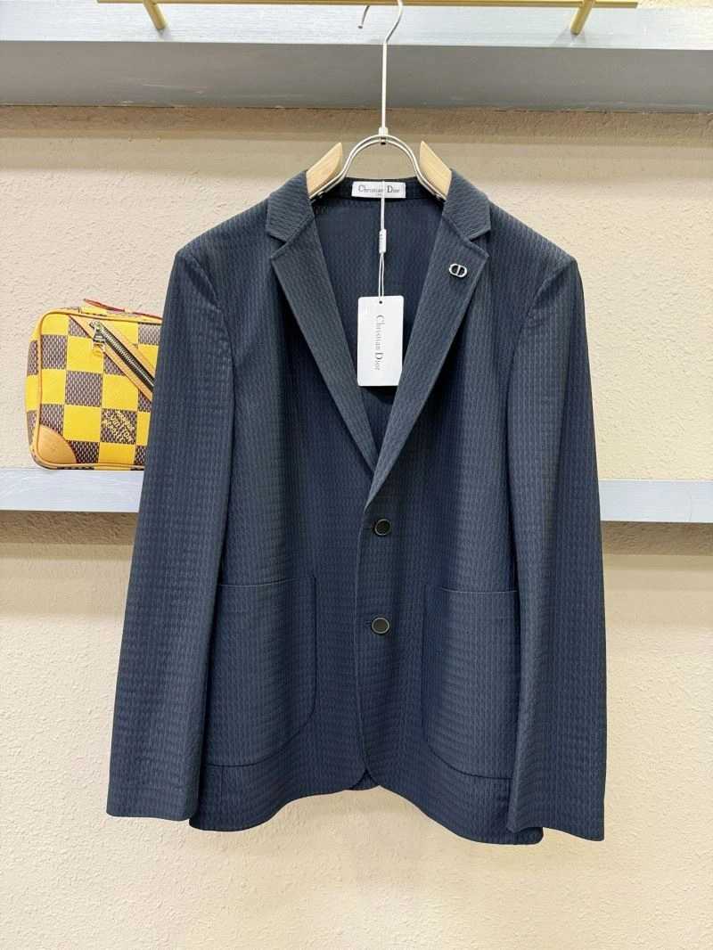 Lightweight Christian Dior Outwear 117201