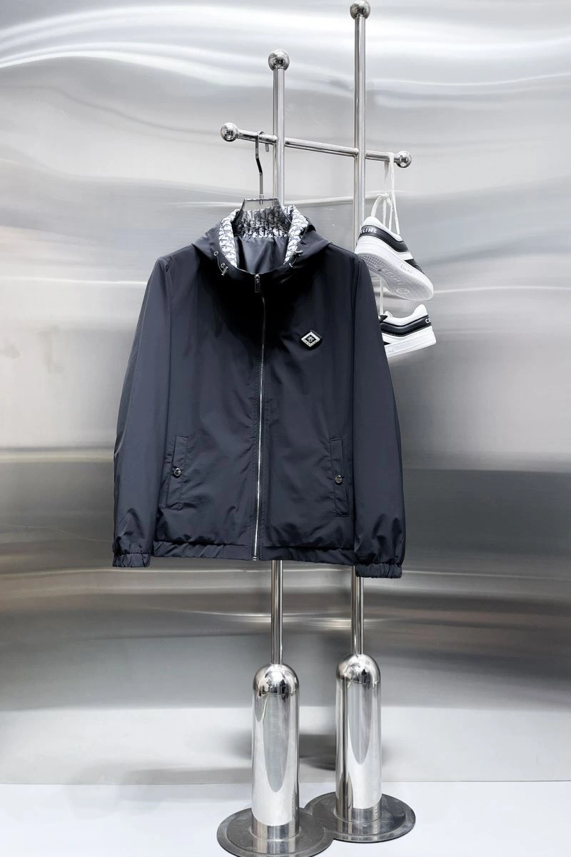 Christian Dior Outwear Sleek 117188