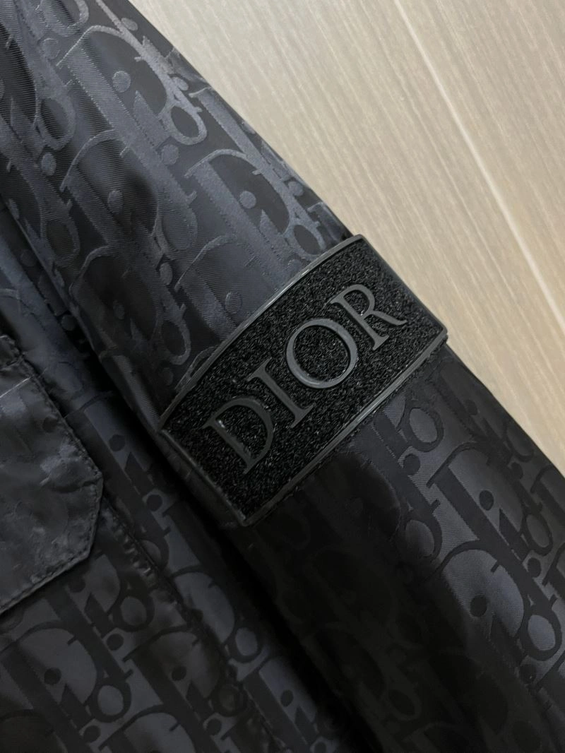 Christian Dior Outwear Vibrant 117200
