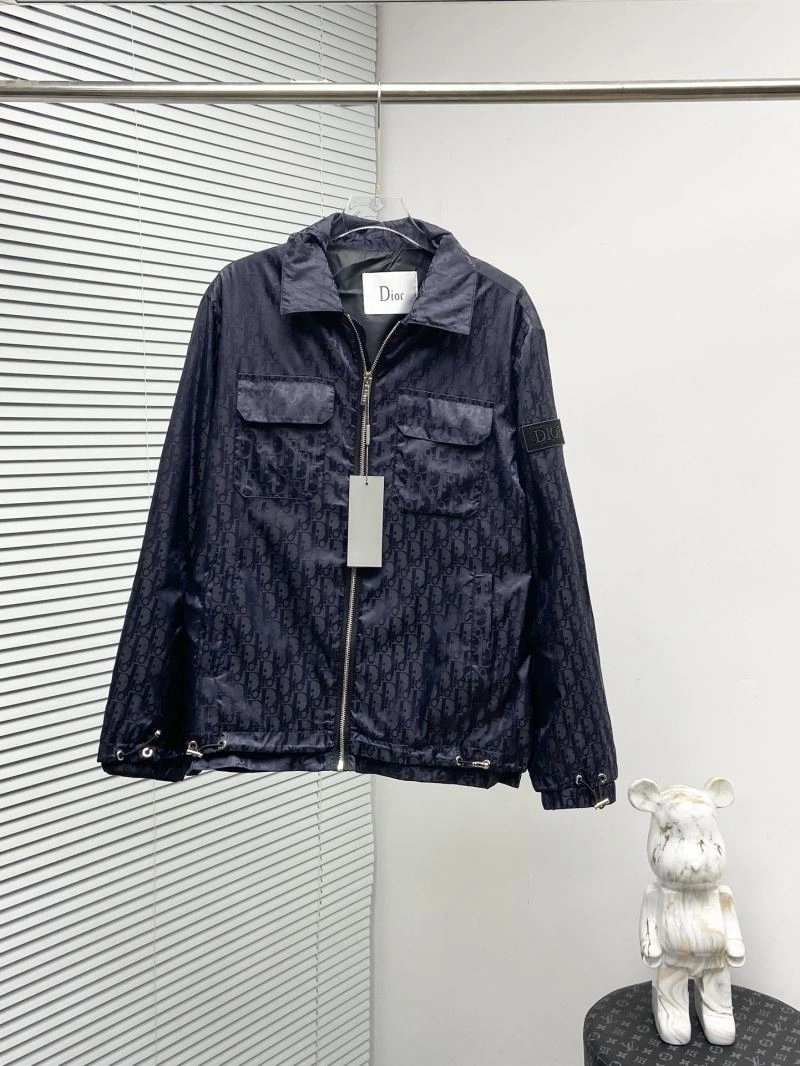 Resilient Christian Dior Outwear 117154