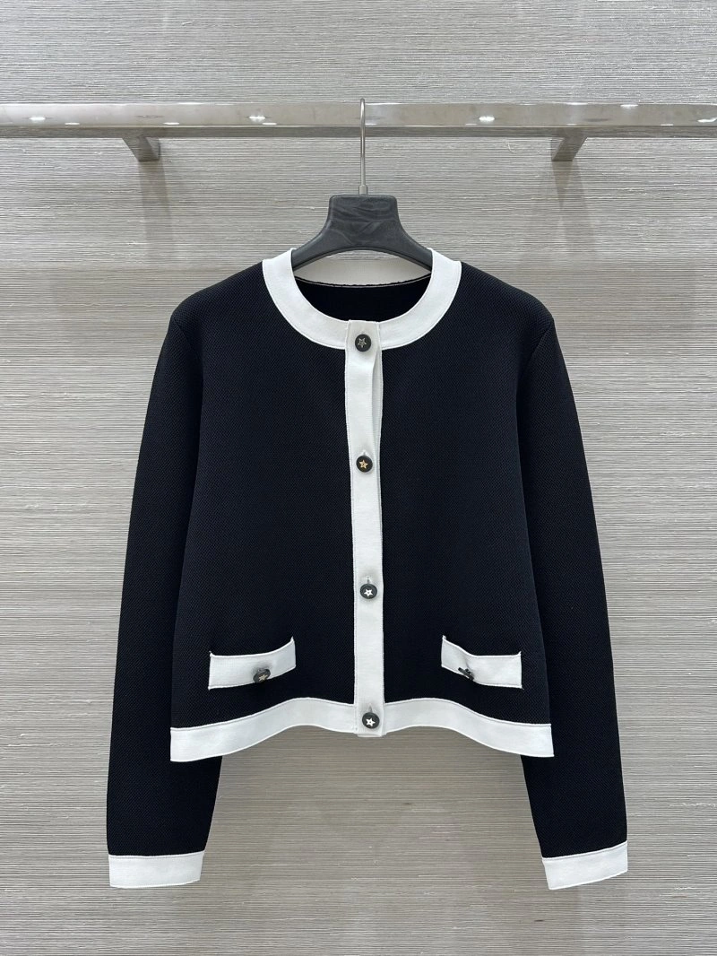 Efficient Christian Dior Outwear 112976
