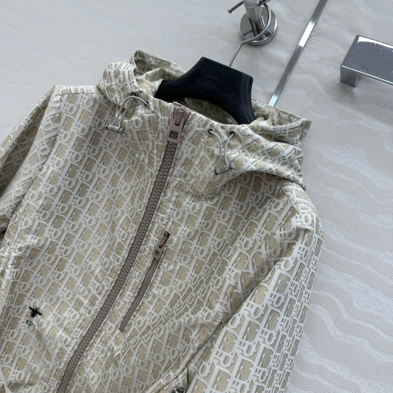 Stretchable Christian Dior Outwear 112965