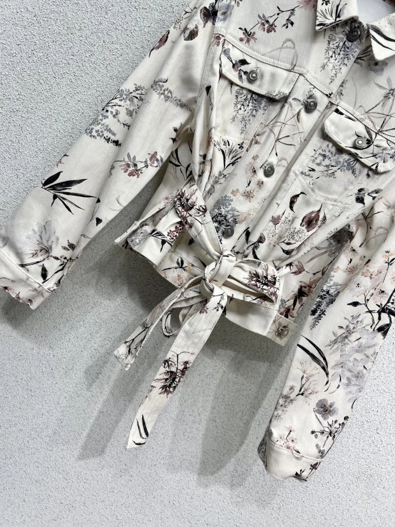 Modern Christian Dior Outwear 112935