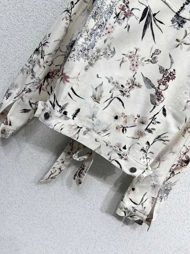 Modern Christian Dior Outwear 112935