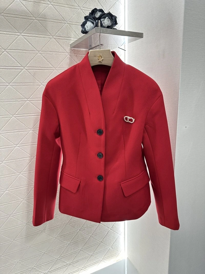 EyeCatching Christian Dior Outwear 112936