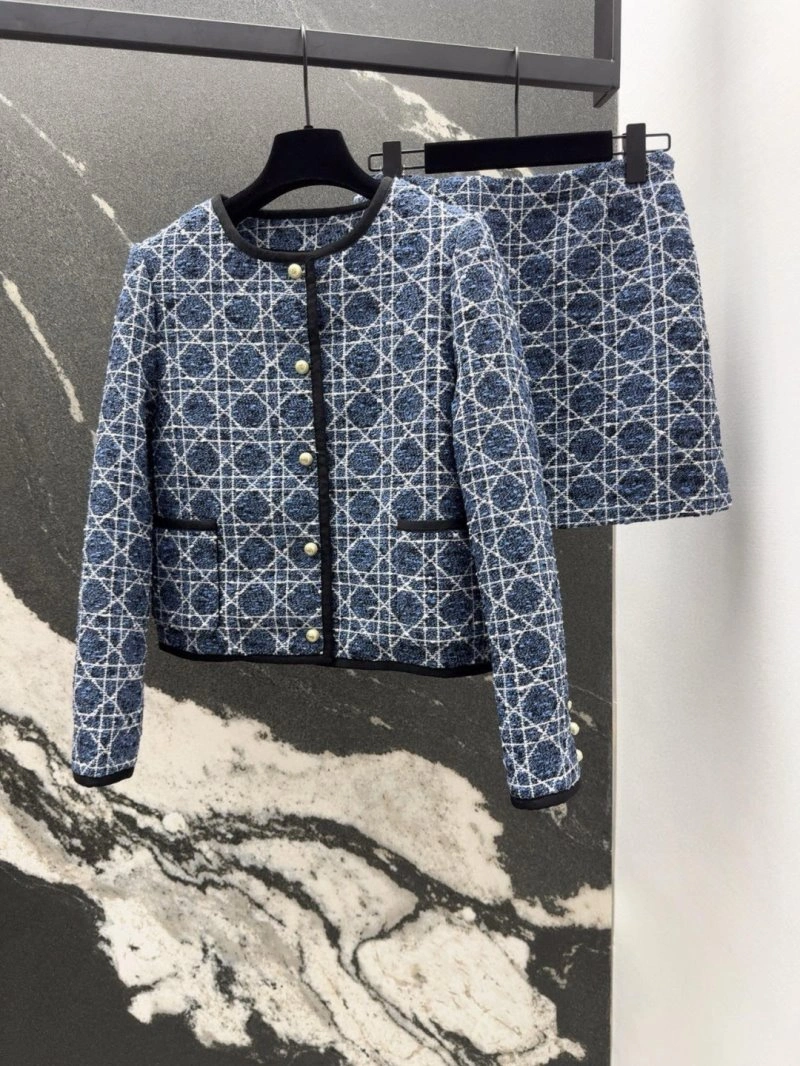 Christian Dior Outwear Practical 112912