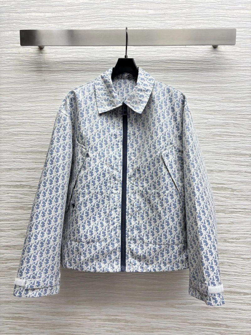 Flexible Christian Dior Outwear 112919