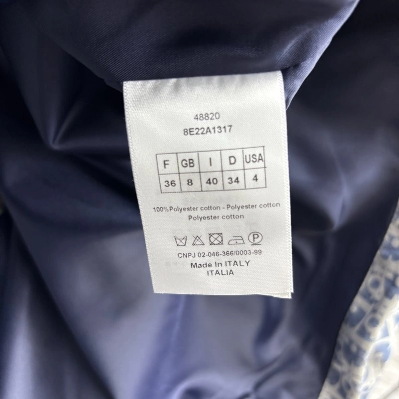 Flexible Christian Dior Outwear 112919