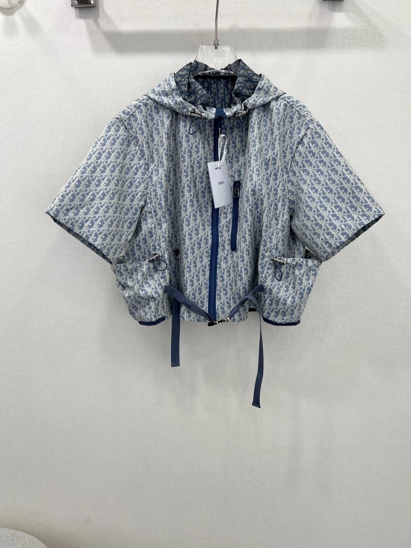 Sporty Christian Dior Outwear 114387