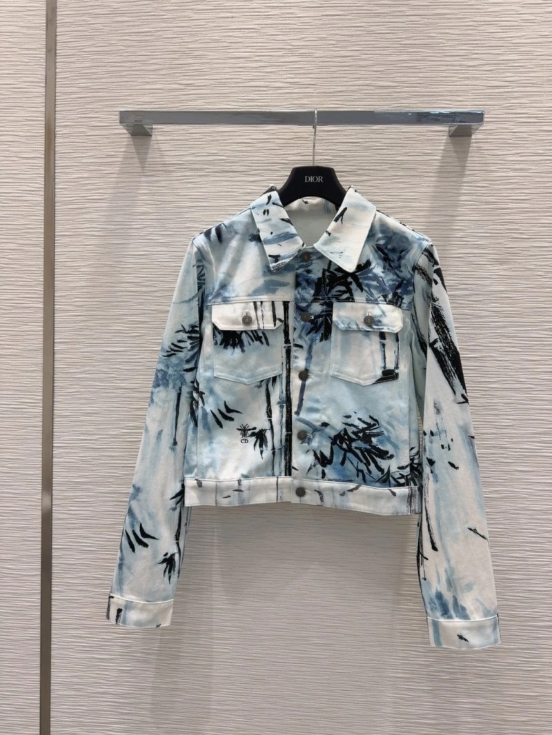 Reliable Christian Dior Outwear 114369