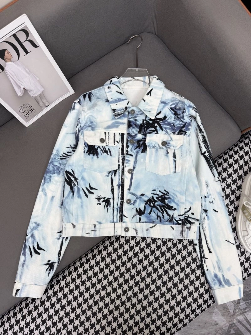 Fashionable Christian Dior Outwear 114385