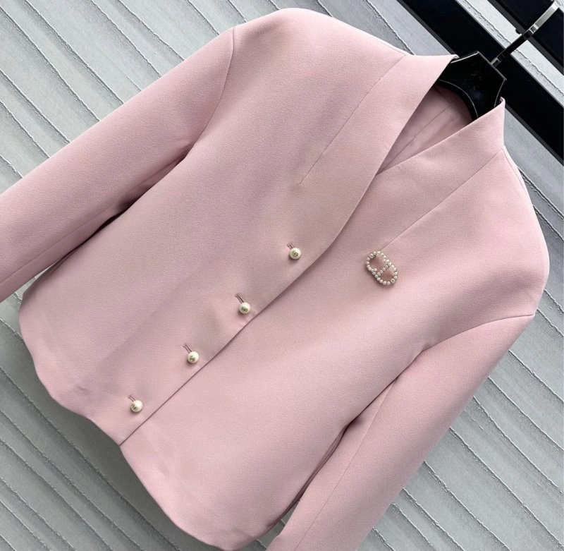 Christian Dior Outwear Vibrant 112175