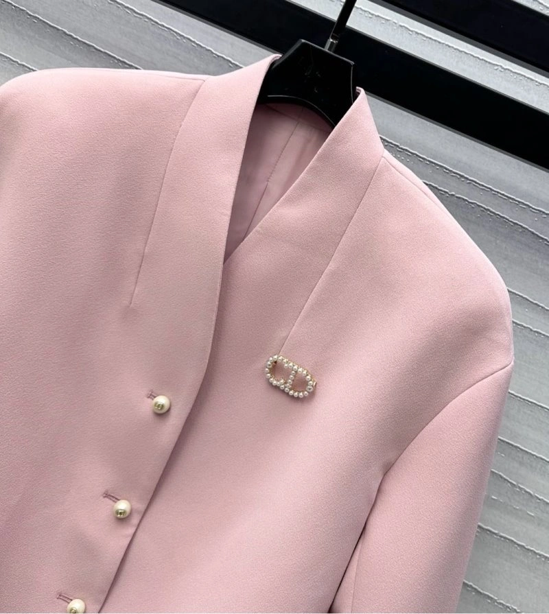 Christian Dior Outwear Vibrant 112175