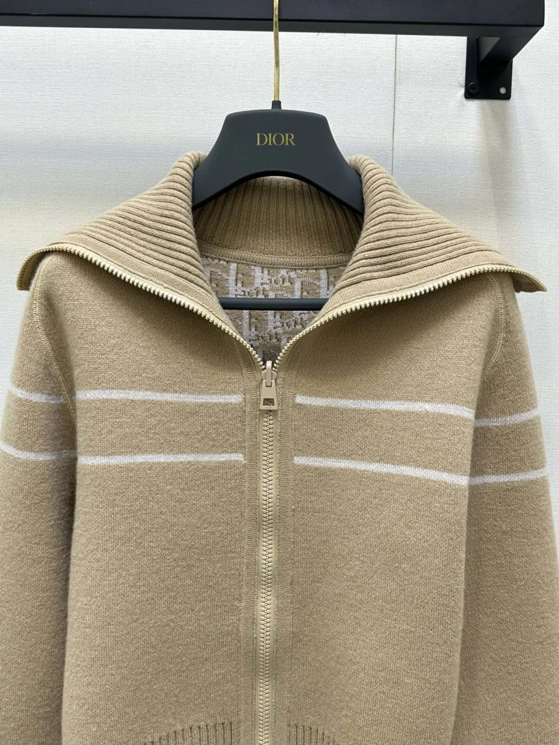 Sophisticated Christian Dior Outwear 112130