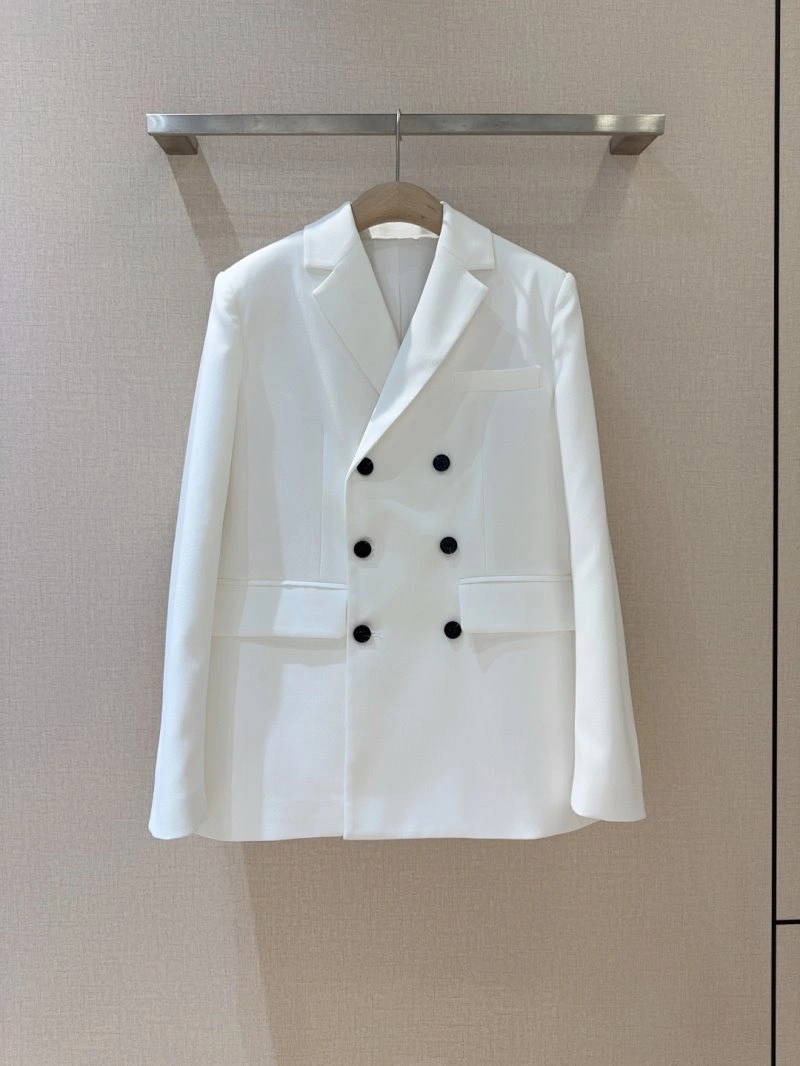 Trendsetting Christian Dior Outwear 113763