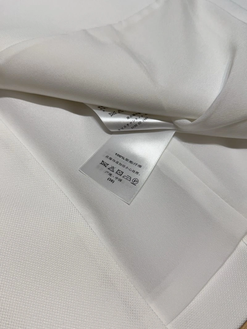 Trendsetting Christian Dior Outwear 113763