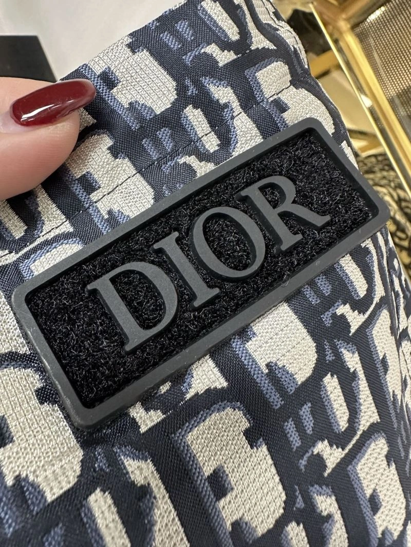 Christian Dior Outwear UrbanStyle 115781