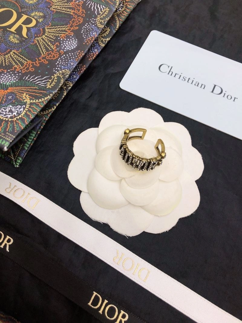 RelaxedFit Christian Dior Rings 235726