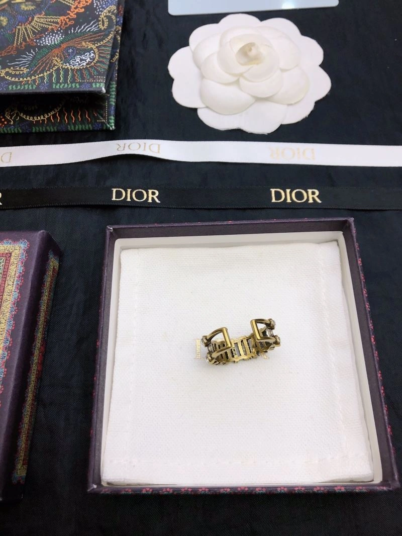 RelaxedFit Christian Dior Rings 235726