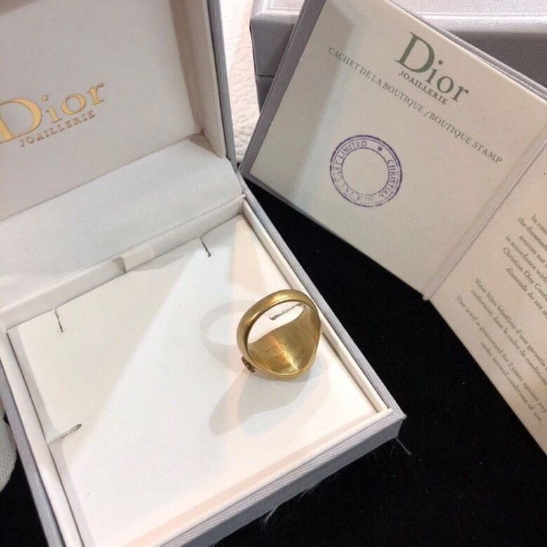 Contemporary Christian Dior Rings 235695
