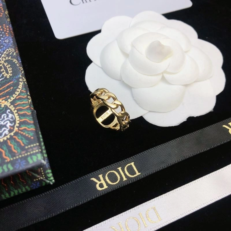 Stylish Christian Dior Rings 235702