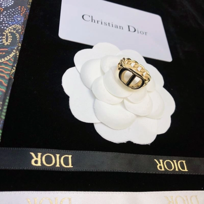 Stylish Christian Dior Rings 235702