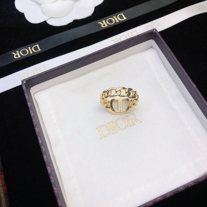 Stylish Christian Dior Rings 235702