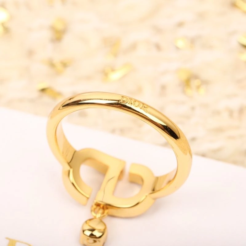 Sleek Christian Dior Rings 236069